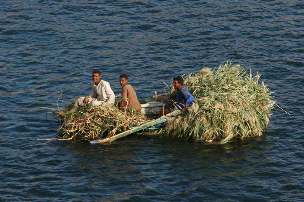 Egipto - rio Nilo - barca de pescadores - 2007